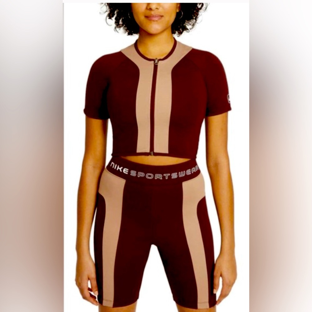 Nike Maroon and Tan Activewear Set